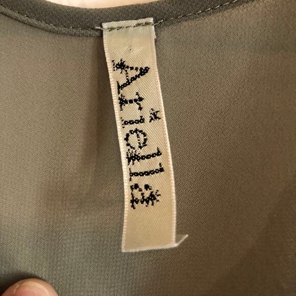 Ariella sheer green sleeveless tunic top ruffled lightweight asymetrical Size S - Picture 3 of 4